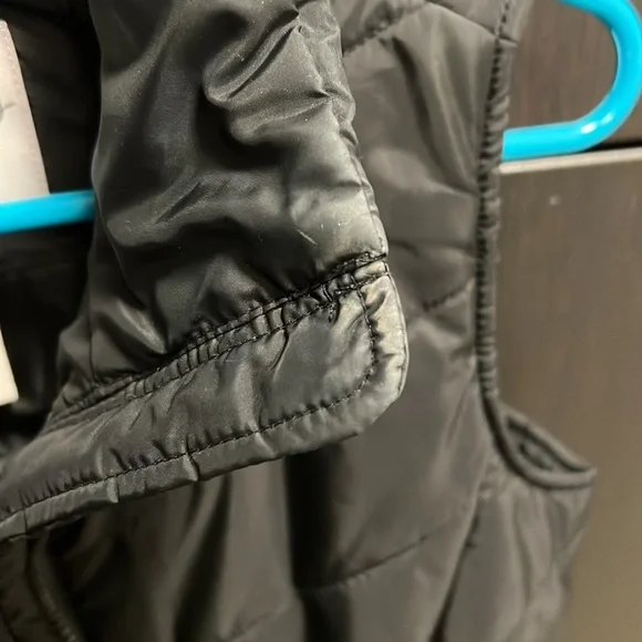 Black American rag vest - Picture 5 of 6